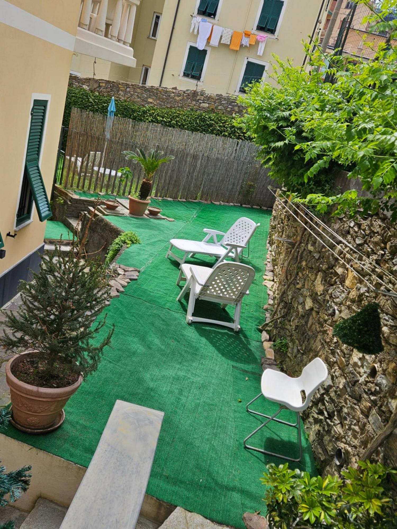 Affittacamere House Leomar Di Sara Genoa Exterior photo
