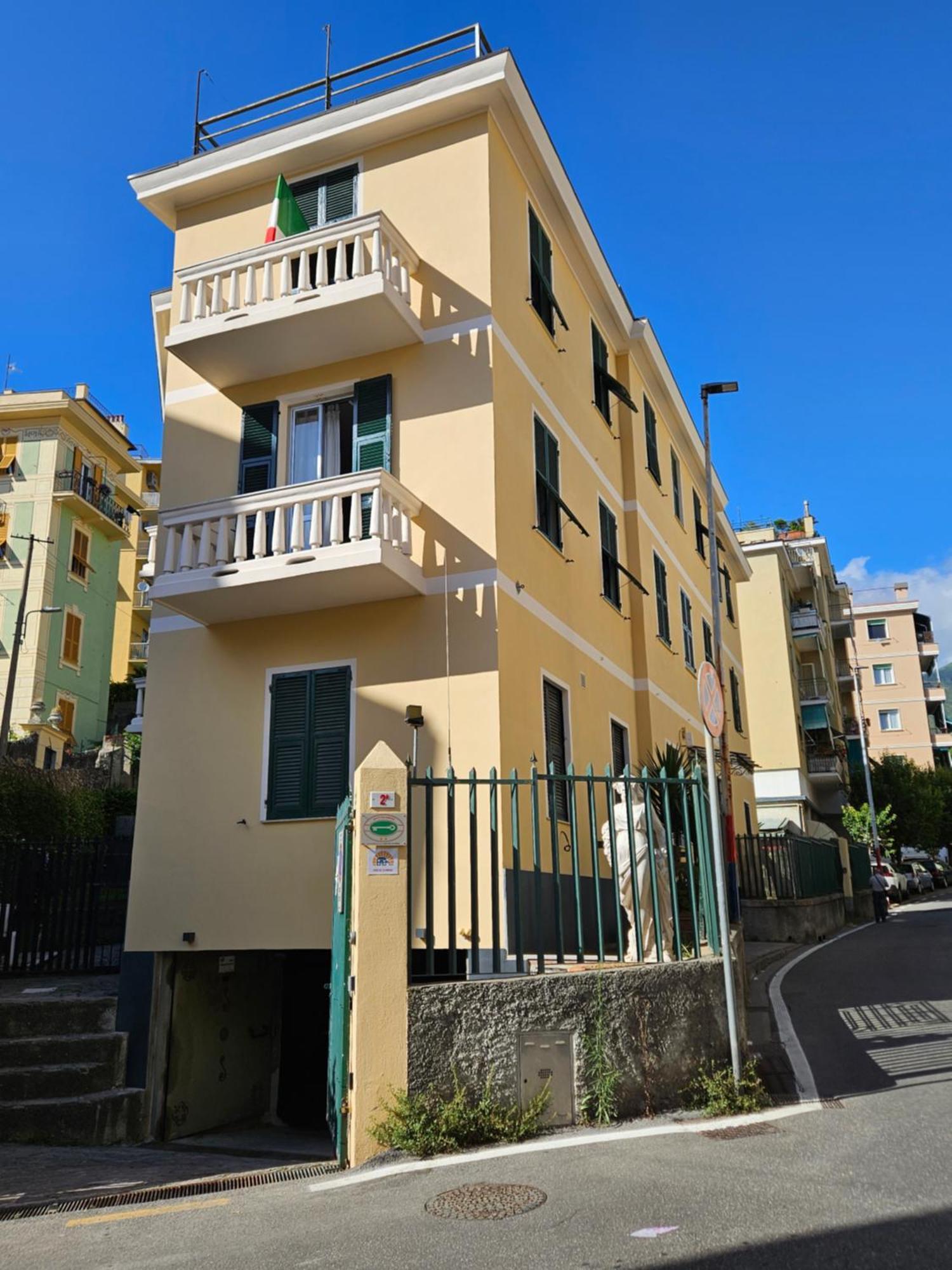 Affittacamere House Leomar Di Sara Genoa Exterior photo